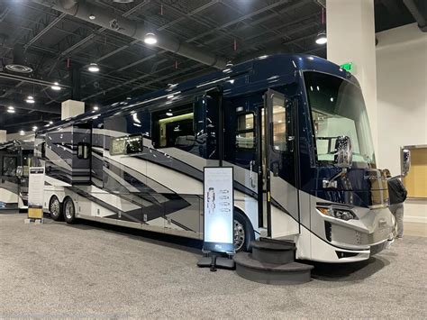 2024 Newmar New Aire  The Most Luxurious 35 Motorhome On The Market